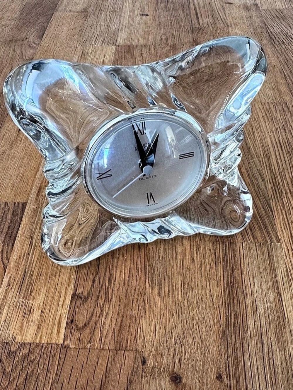 Mikasa Crystal Quartz Desk Clock Clear Glass
